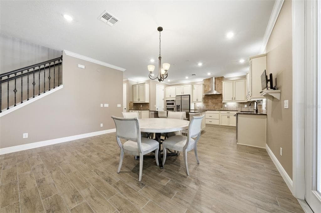 8210 LUDINGTON CIRCLE - Photo 22
