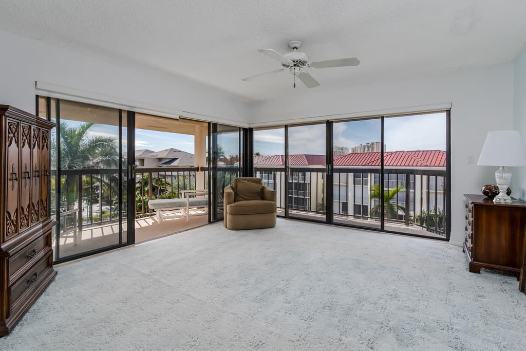 845 COLLIER COURT 502 - Photo 9
