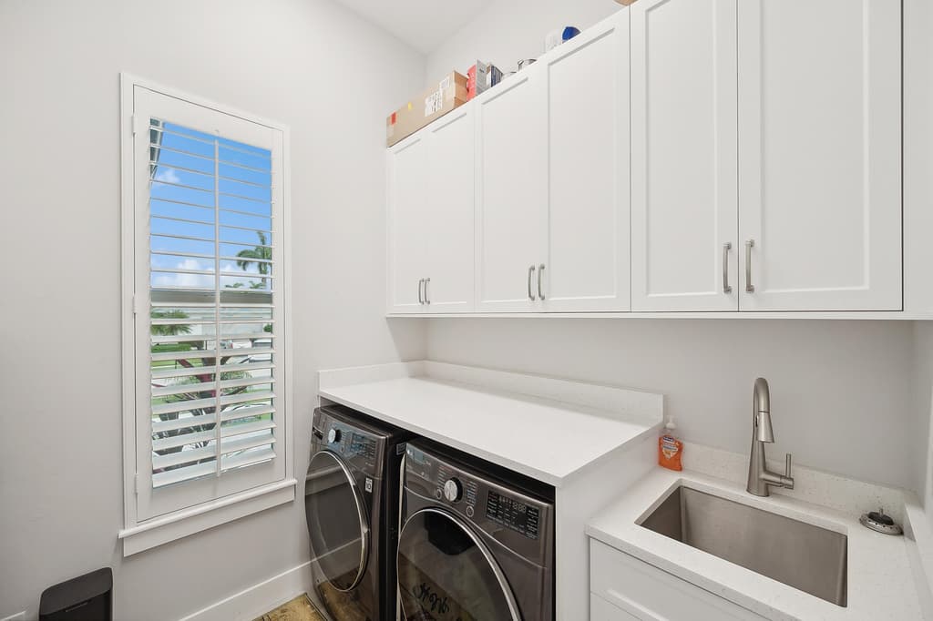 1641 ORLEANS COURT - Photo 37