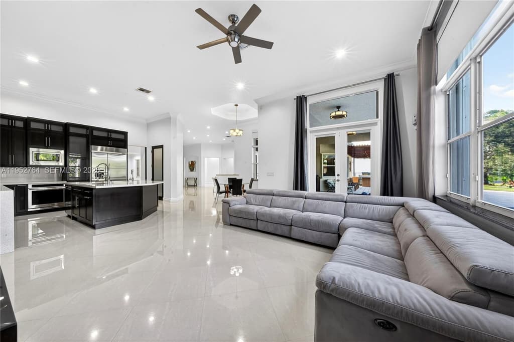 13003 SW 41st St - Photo 18