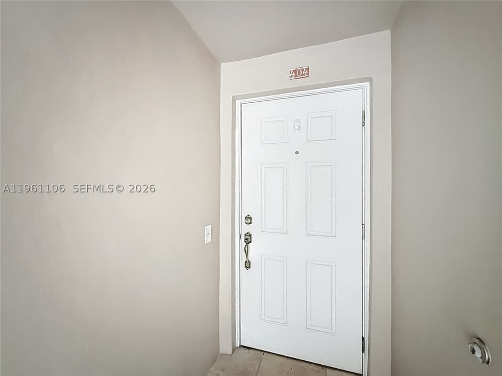 1710 S Ocean Ln 404 - Photo 10