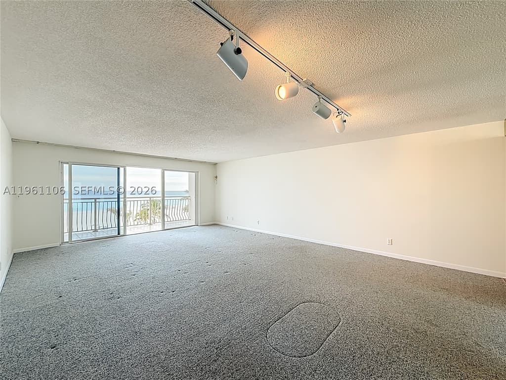 1710 S Ocean Ln 404 - Photo 12