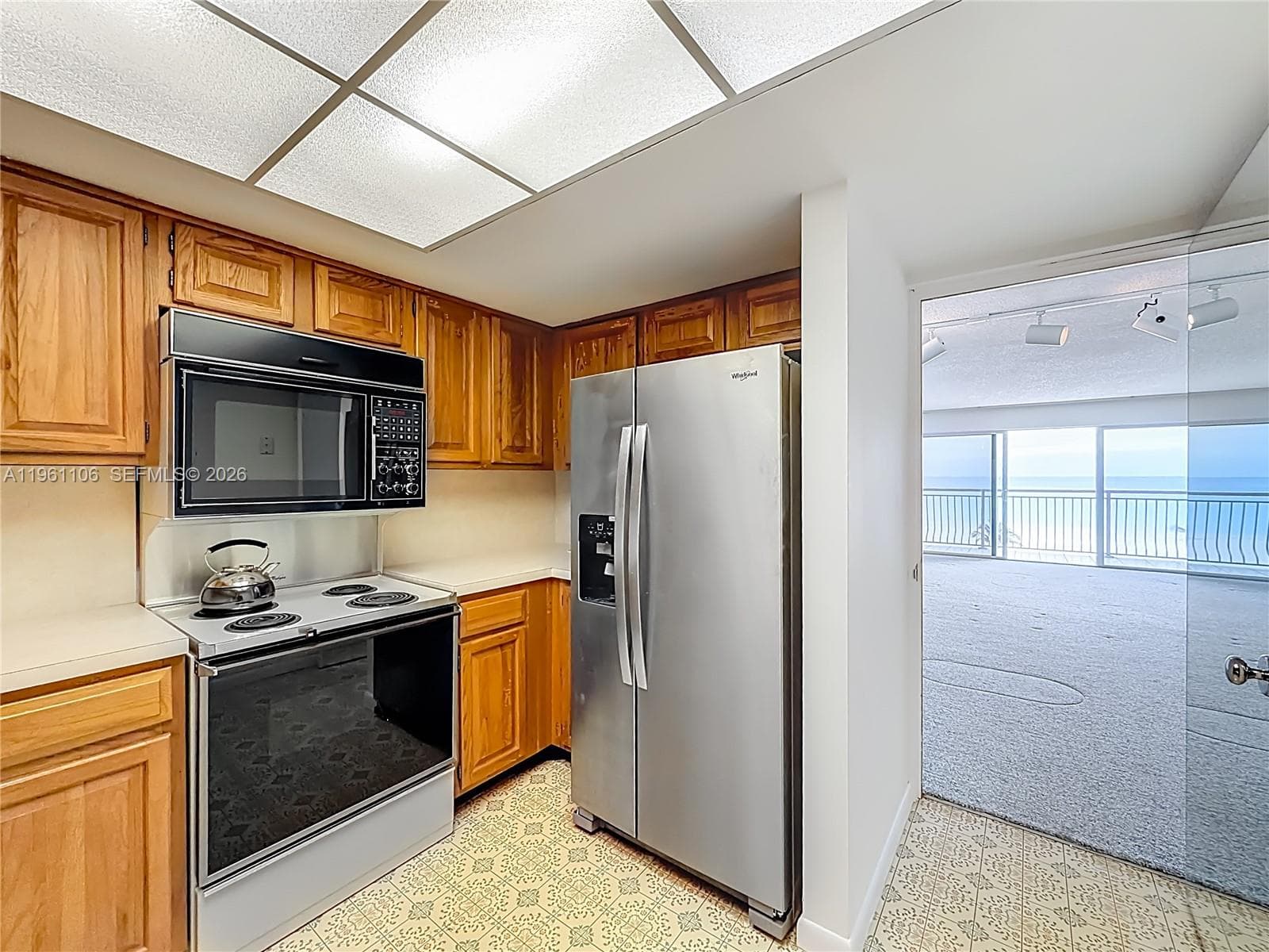 1710 S Ocean Ln 404 - Photo 19