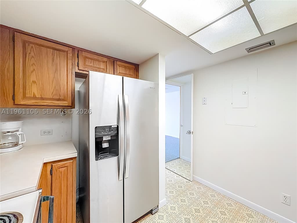 1710 S Ocean Ln 404 - Photo 20