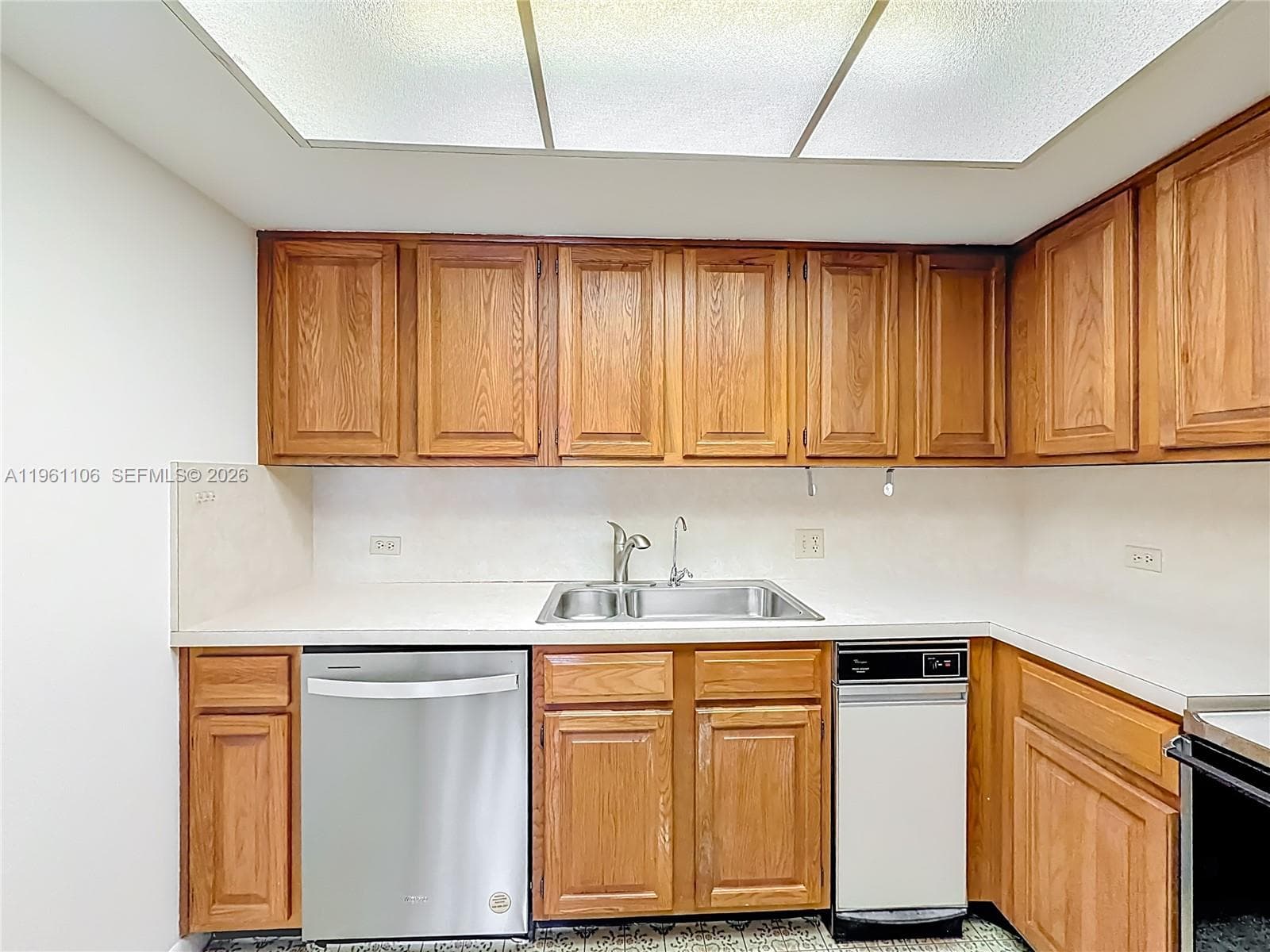 1710 S Ocean Ln 404 - Photo 22