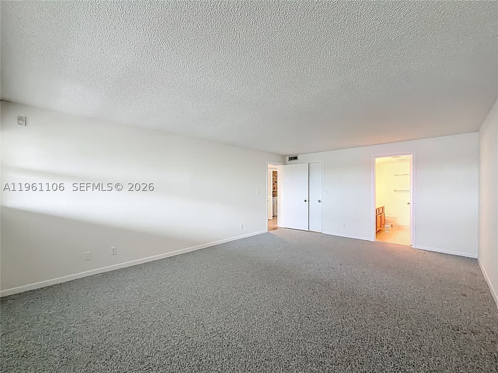 1710 S Ocean Ln 404 - Photo 24