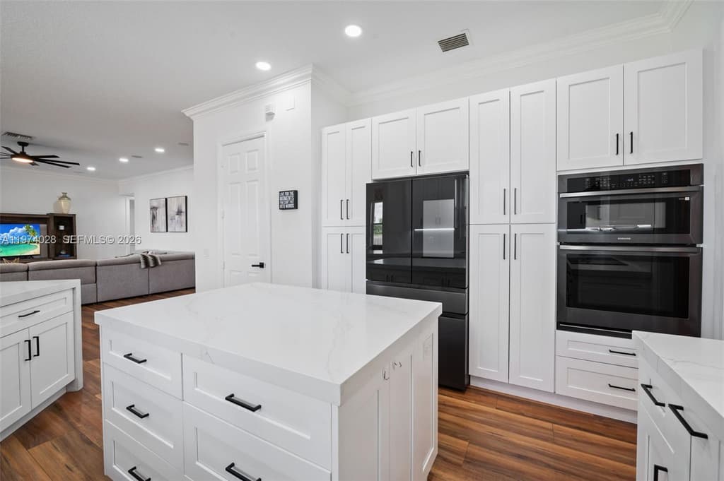 1537 Victoria Isle Way - Photo 20