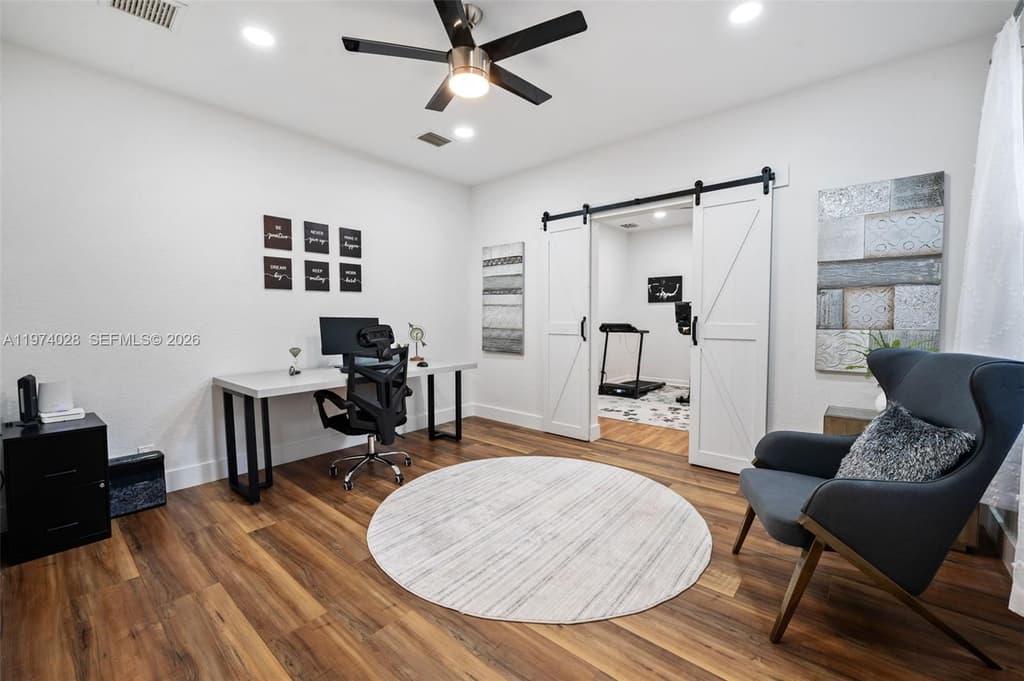 1537 Victoria Isle Way - Photo 22