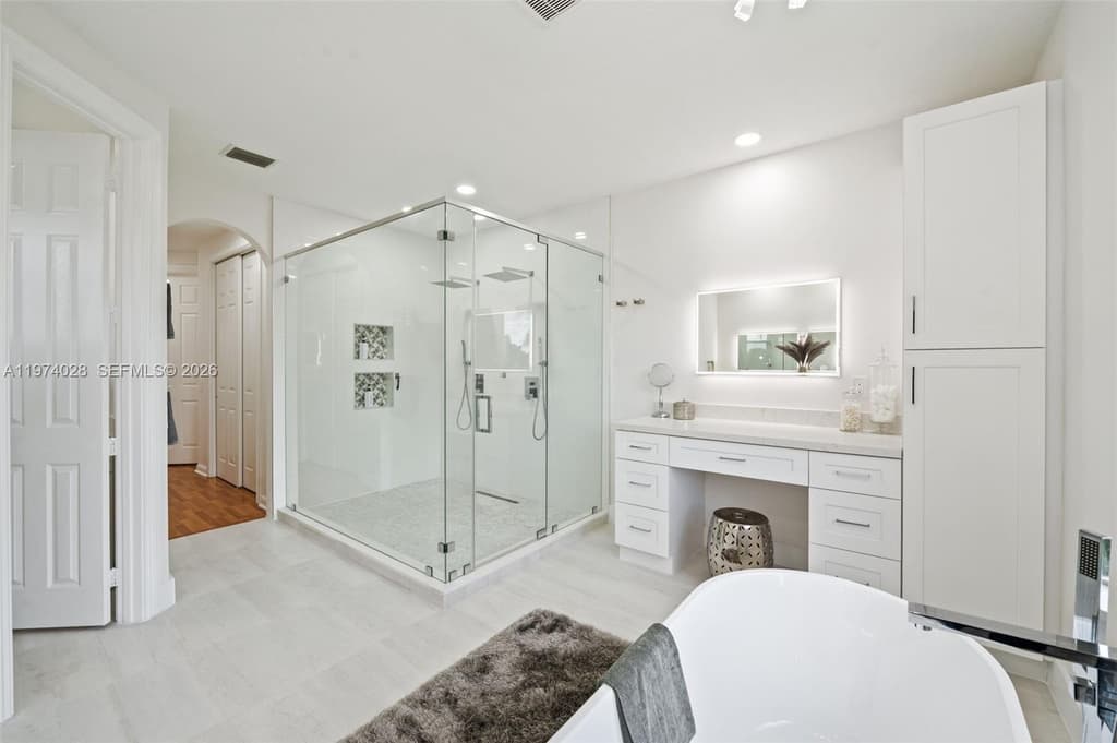 1537 Victoria Isle Way - Photo 29