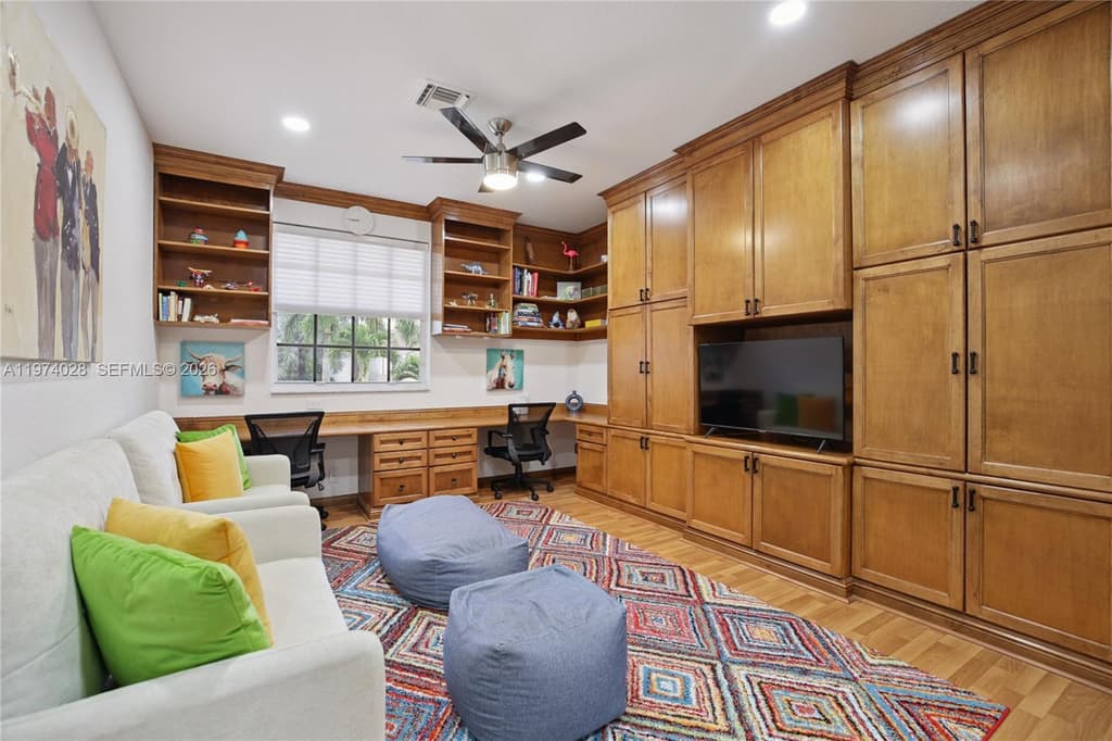 1537 Victoria Isle Way - Photo 33