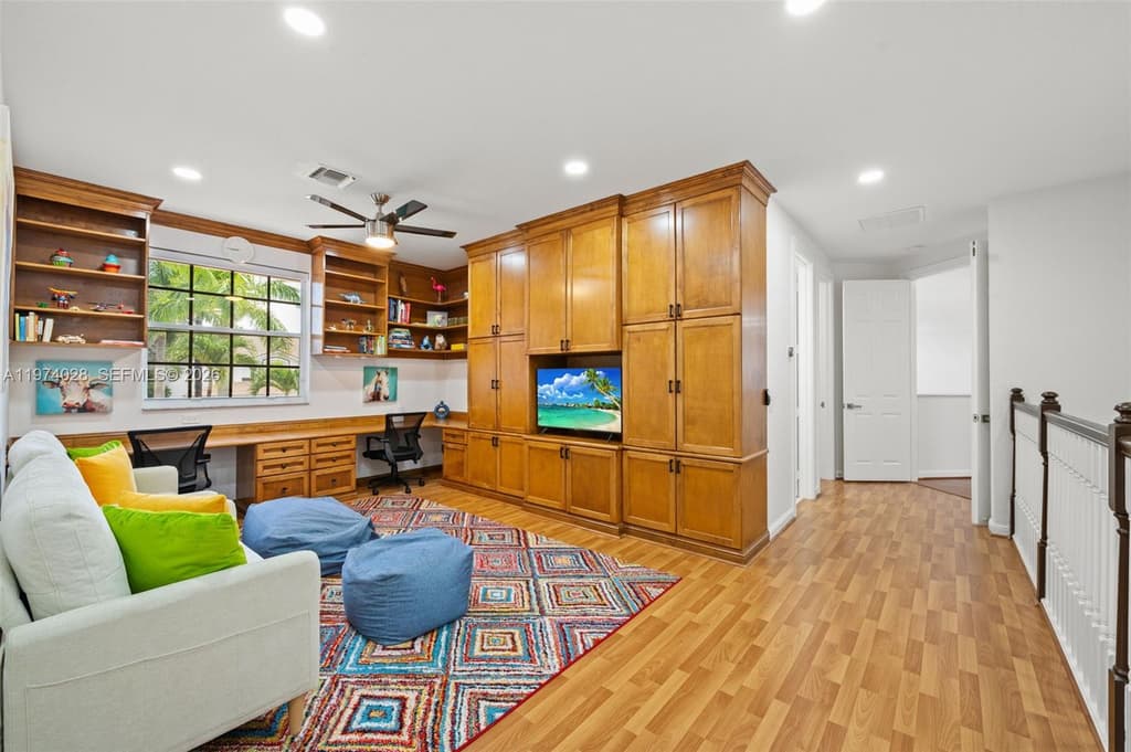 1537 Victoria Isle Way - Photo 34