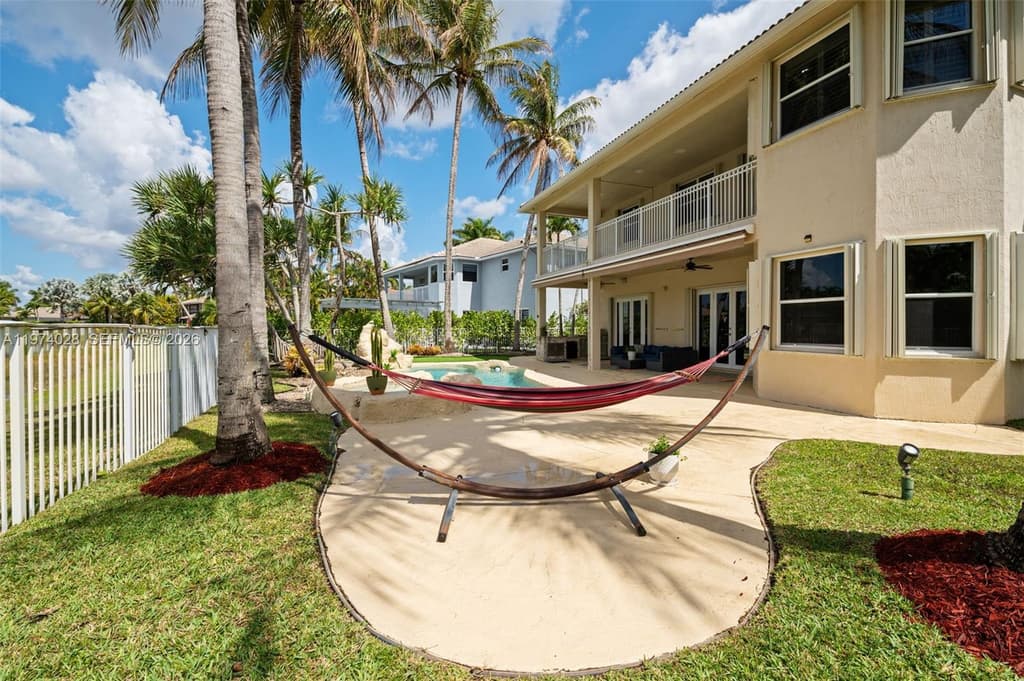 1537 Victoria Isle Way - Photo 52