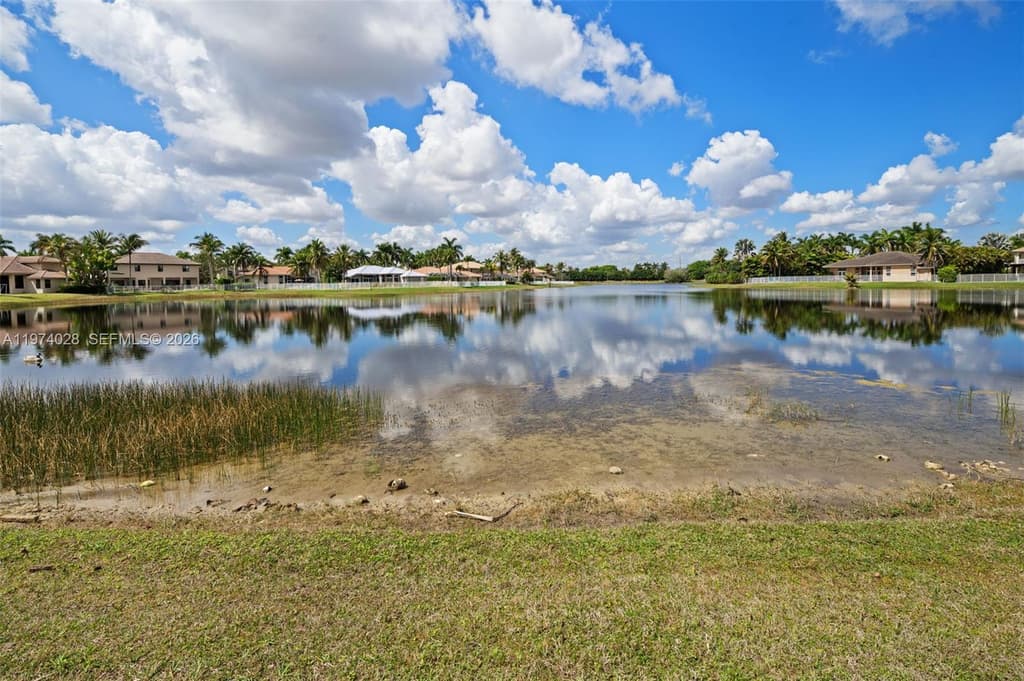 1537 Victoria Isle Way - Photo 60