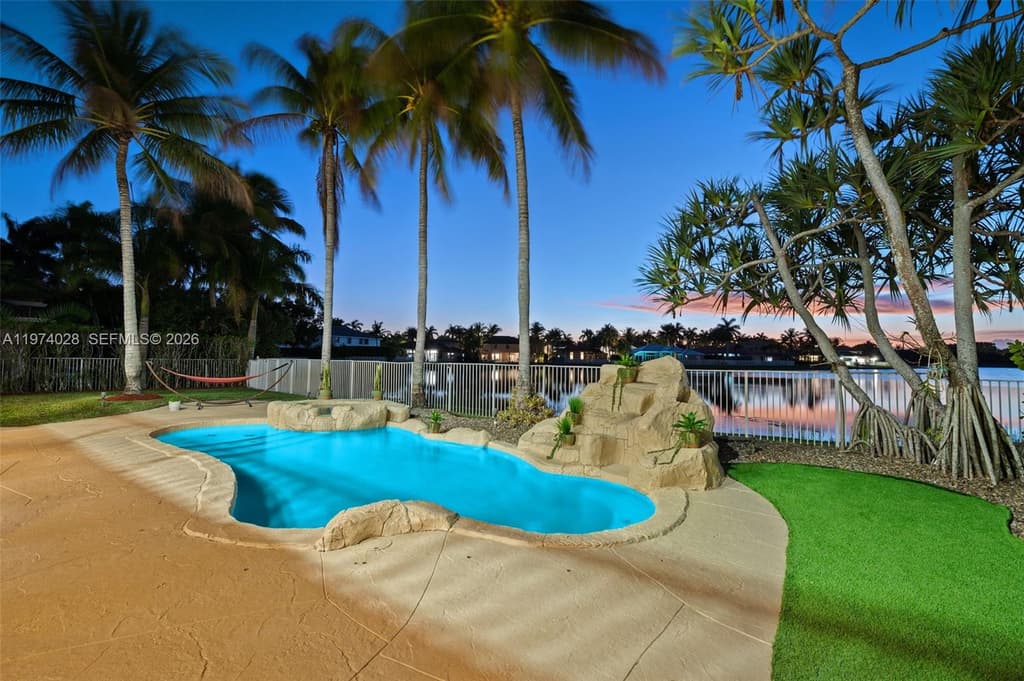 1537 Victoria Isle Way - Photo 62