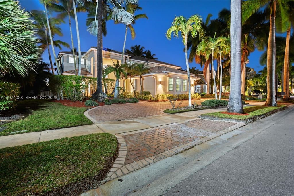 1537 Victoria Isle Way - Photo 64