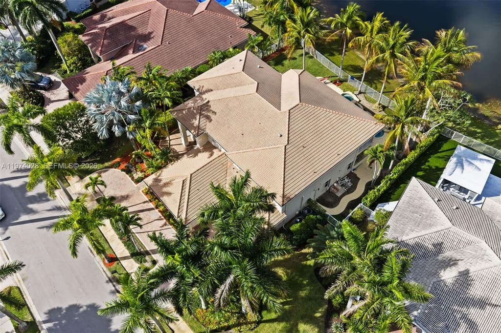 1537 Victoria Isle Way - Photo 69