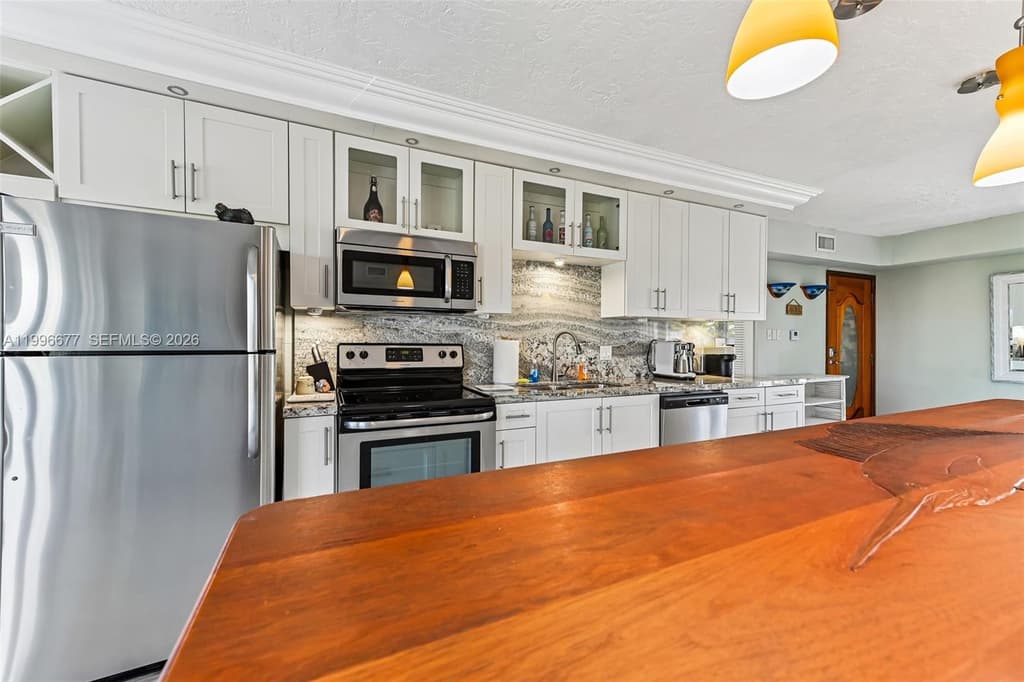 201 Wildwood Cir - Photo 17