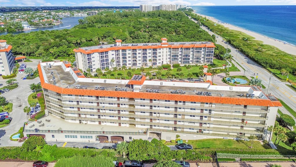 2871 N Ocean Boulevard - Photo 36
