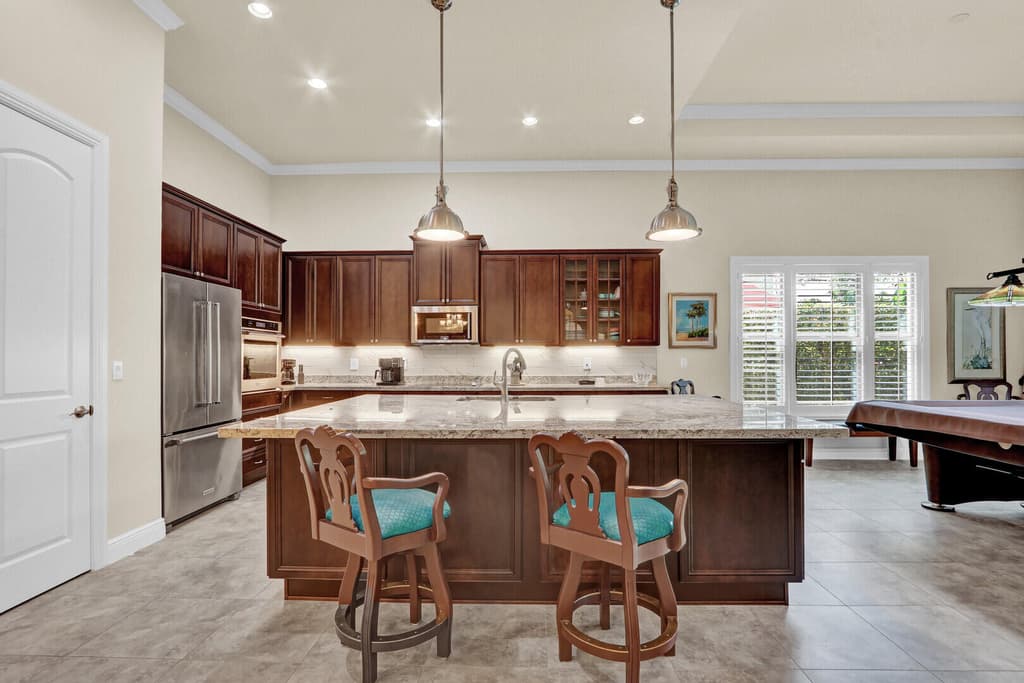 1042 NE Savanna Oaks Way - Photo 11