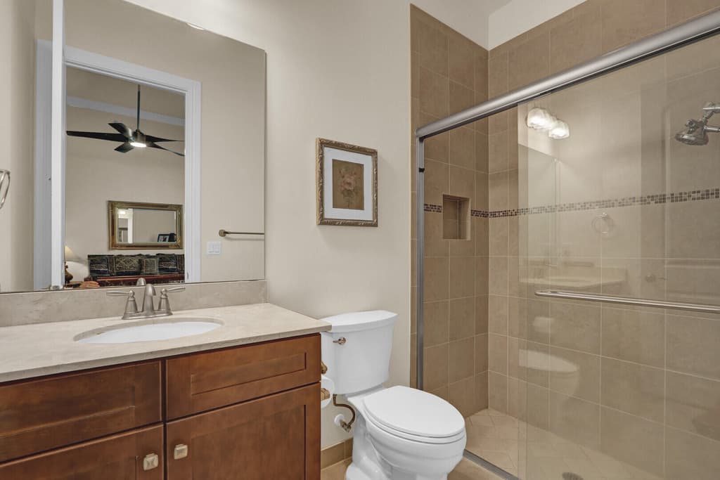 1042 NE Savanna Oaks Way - Photo 27