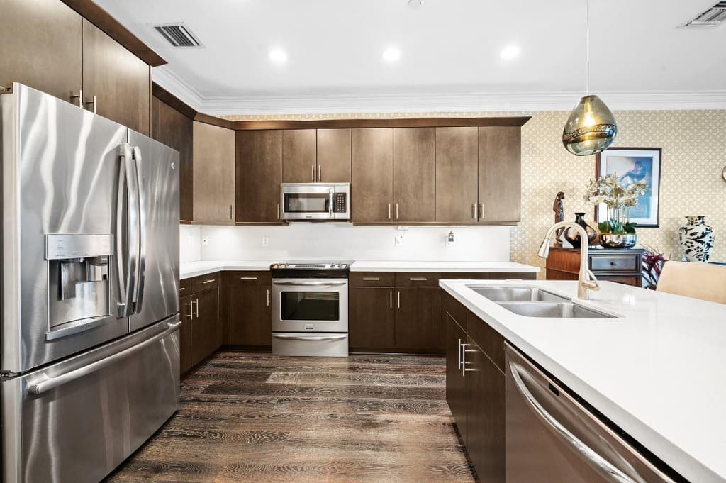 1127 NE 18th Avenue 1127 - Photo 10