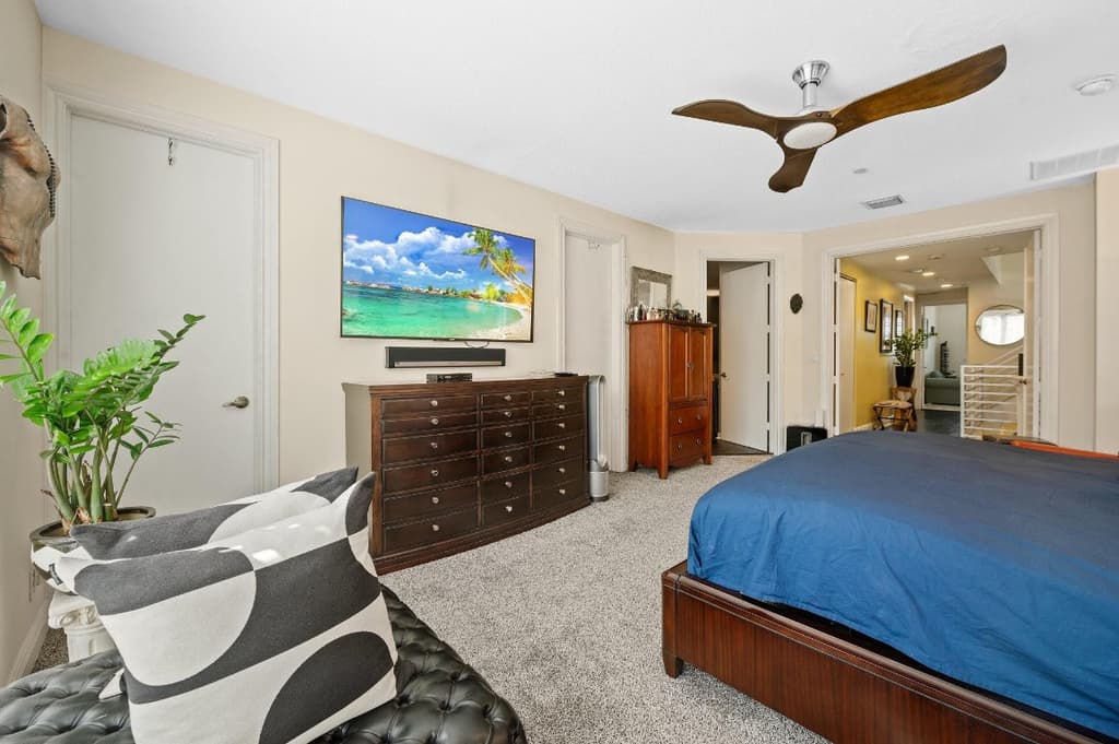 1127 NE 18th Avenue 1127 - Photo 14