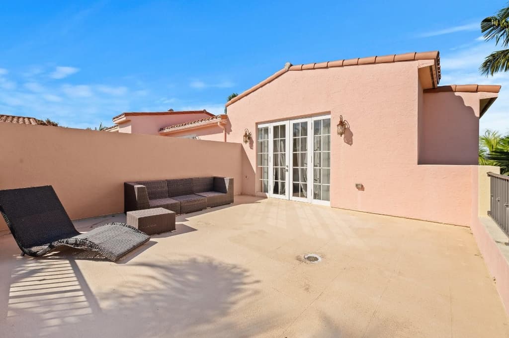 1127 NE 18th Avenue 1127 - Photo 18