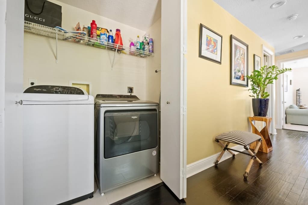 1127 NE 18th Avenue 1127 - Photo 26