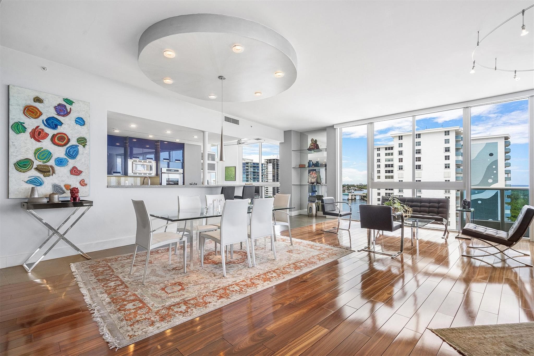 715 Bayshore 1004 - Photo 25