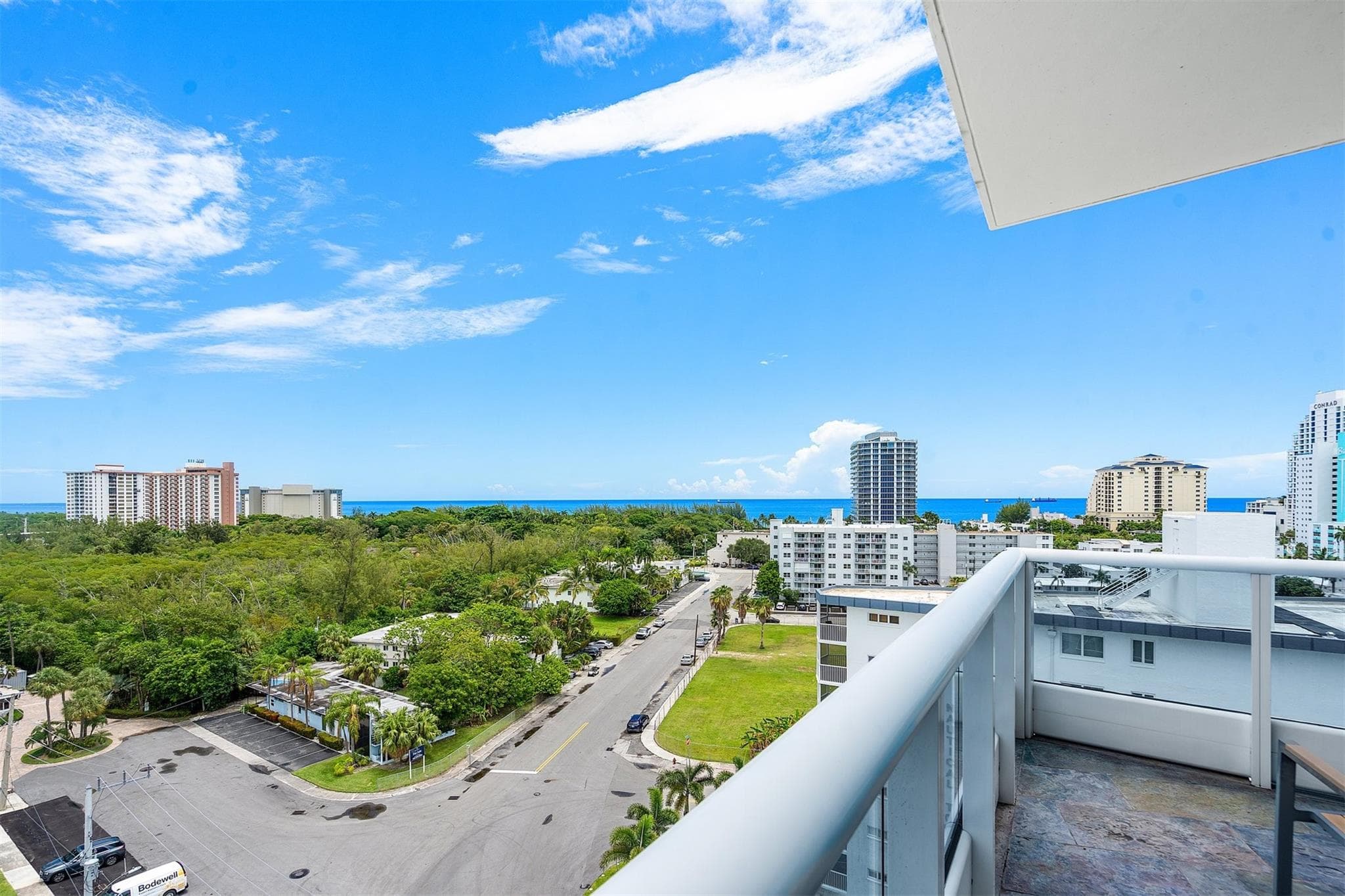 715 Bayshore 1004 - Photo 45