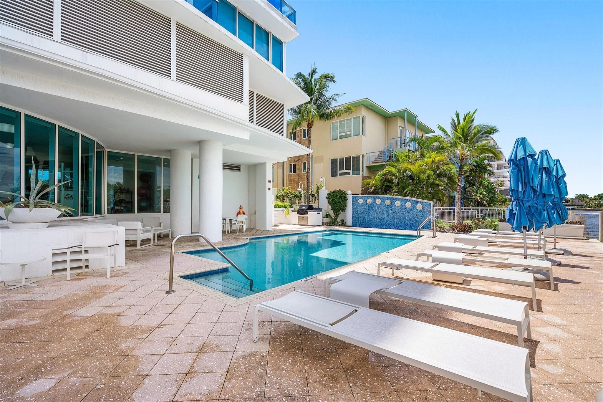 715 Bayshore 1004 - Photo 60