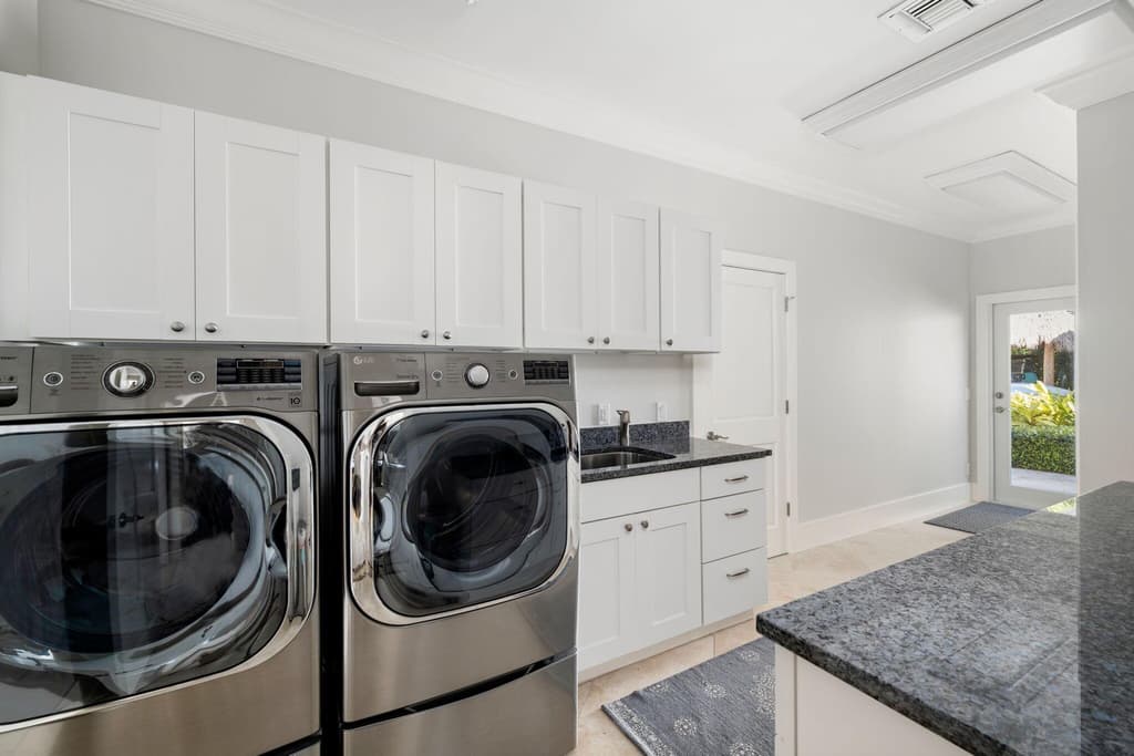 2105 Windward Way - Photo 41