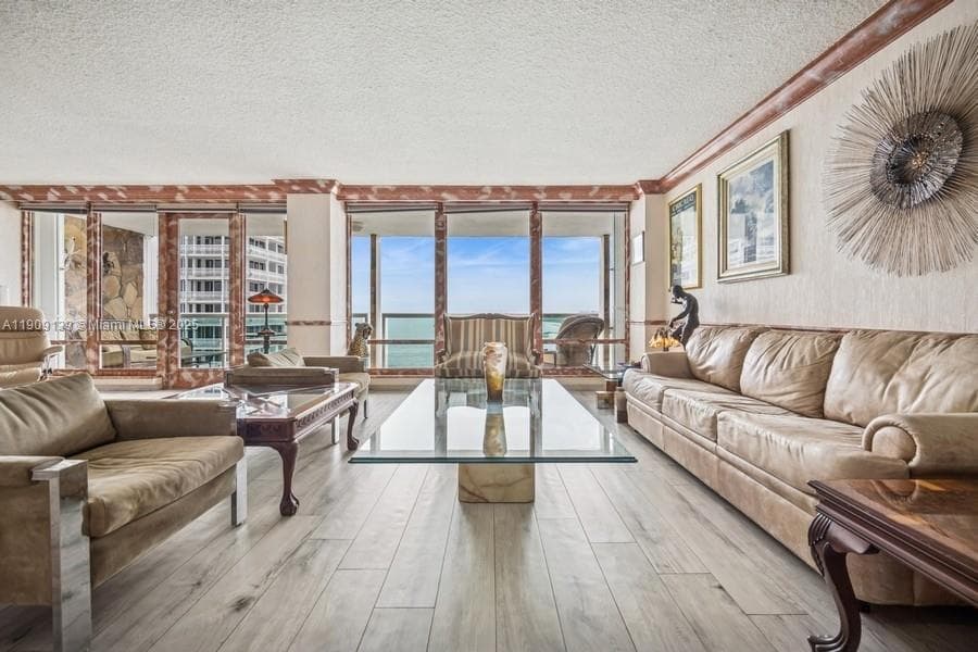 2100 S Ocean Ln 808 - Photo 3