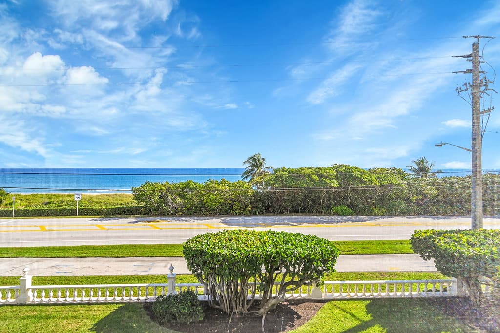 2871 N Ocean Boulevard - Photo 5